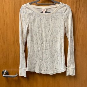 Cream thermal with deer print